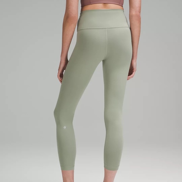 BRAND NEW Lululemon Wunder Train High-Rise Tight 25" - Picture 2 of 5